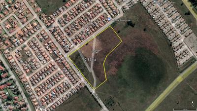2.85 hectare Vacant school land For Sale in Crystal Park, Benoni