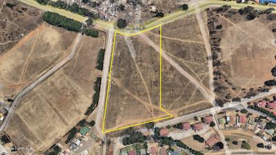 Land Zoned for Res 4 housing For Sale in West Village, Krugersdorp